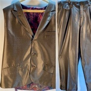 3 PC EXTREMA BROWN SUIT LIKE NEW